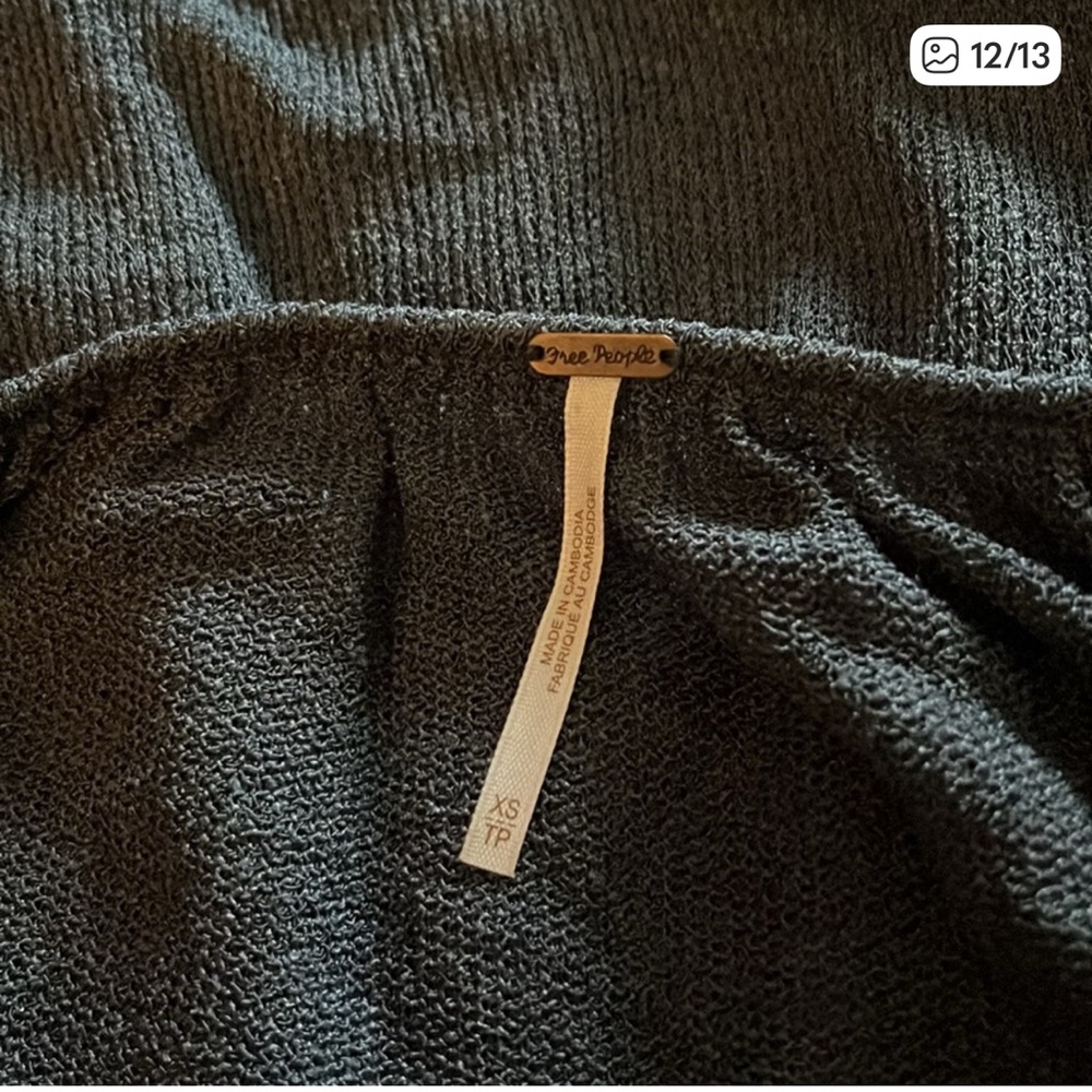 NWT- Free People Blue Bell Henley Top - Picture 8 of 9